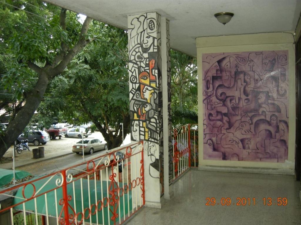 Tamarindo Hostel San Pedro Sula Exterior foto